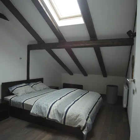 Charming Boutique Loft In Skopje, Main Square