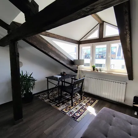 דירה Charming Boutique Loft In Skopje, Main Square *