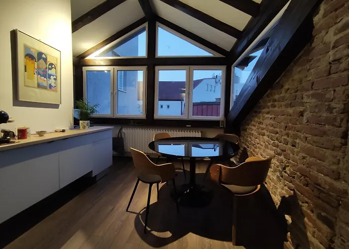 Charming Boutique In Skopje, Main Square Skopje